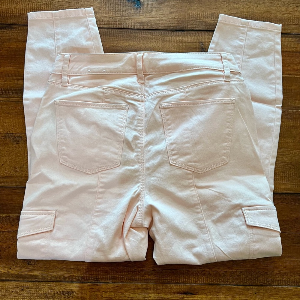 White House Black Market Pink Cargo Pants - Picture 3 of 4